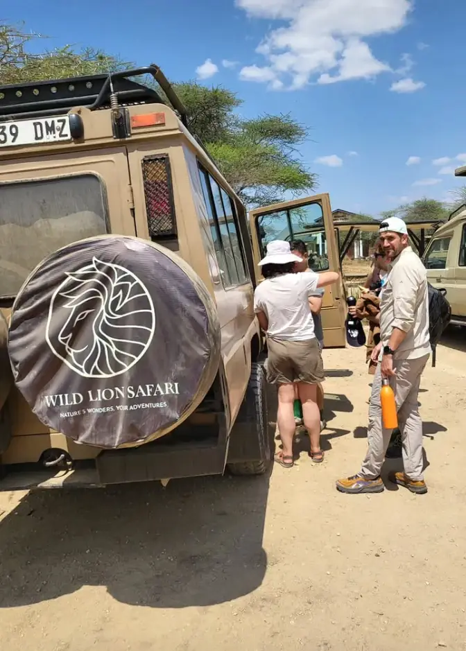 Tanzania Wildlife Adventure Tarangire • Serengeti • Ngorongoro day 3 photo 1